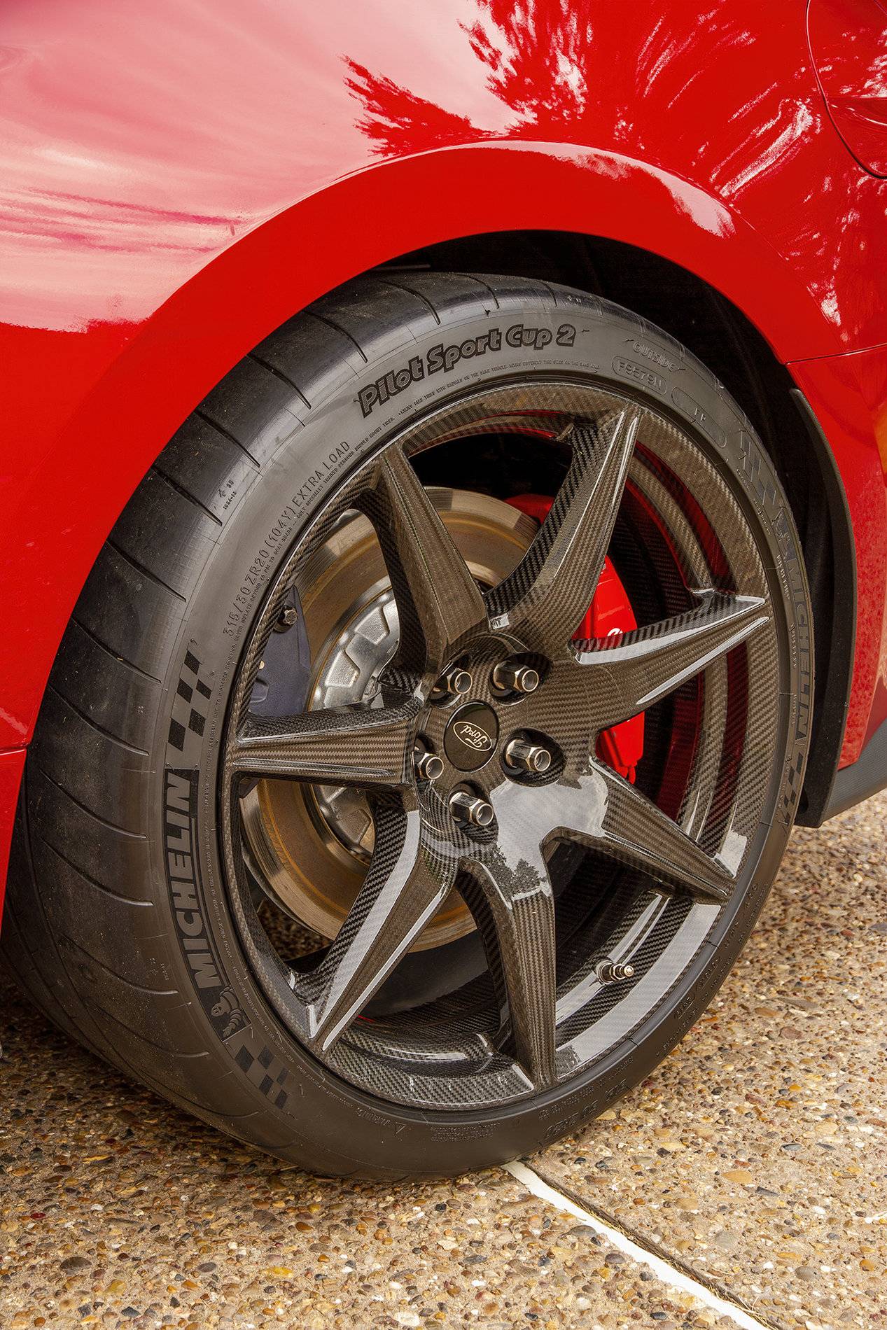 rear-titanium-lugs_03_1920.jpg