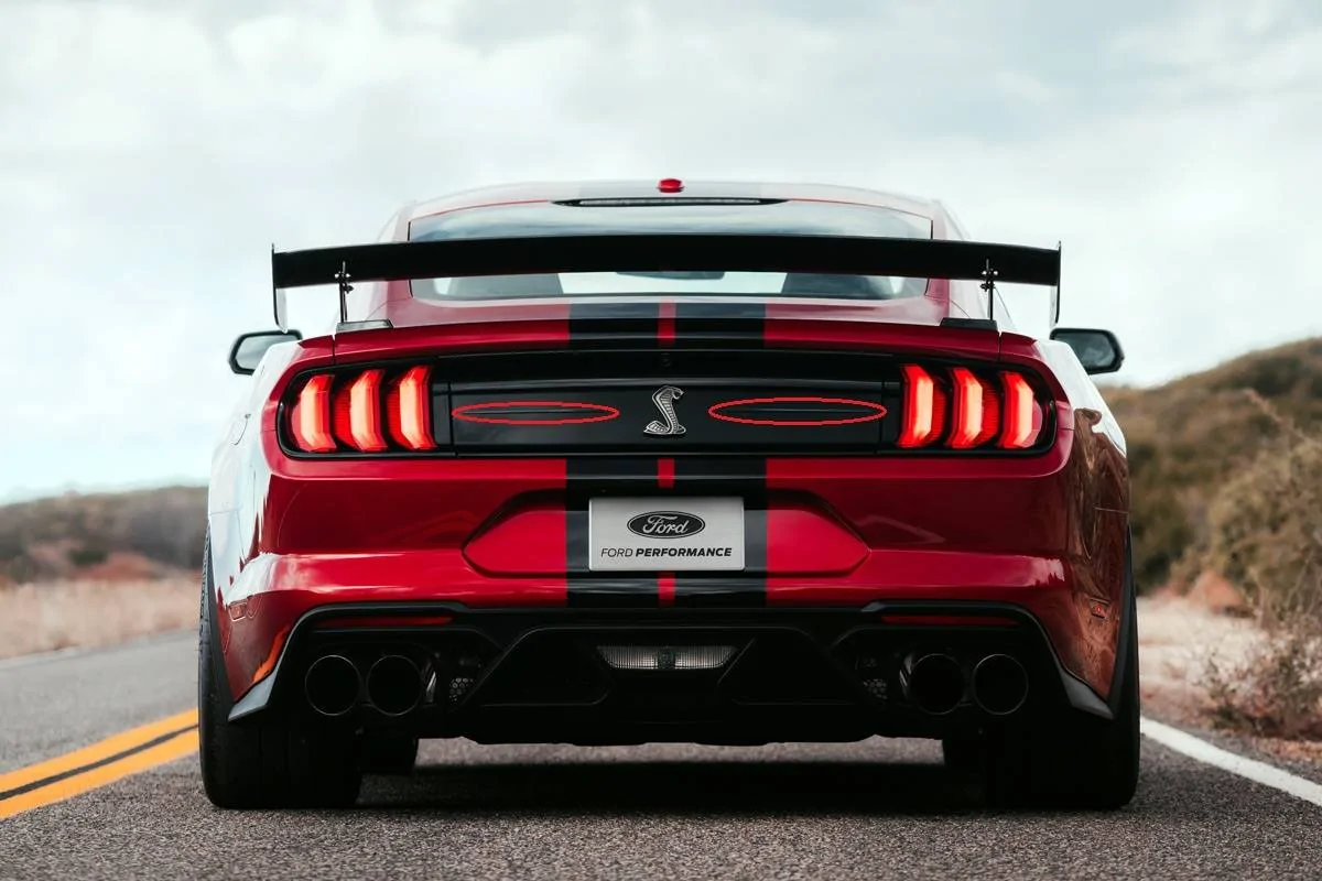 2020-Ford-Mustang-Shelby-GT500.1.jpg