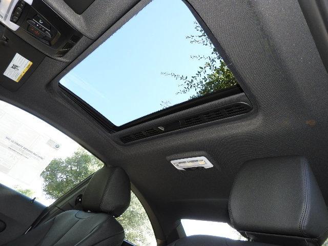 new-2016-bmw-2_series moonroof - Copy.jpg