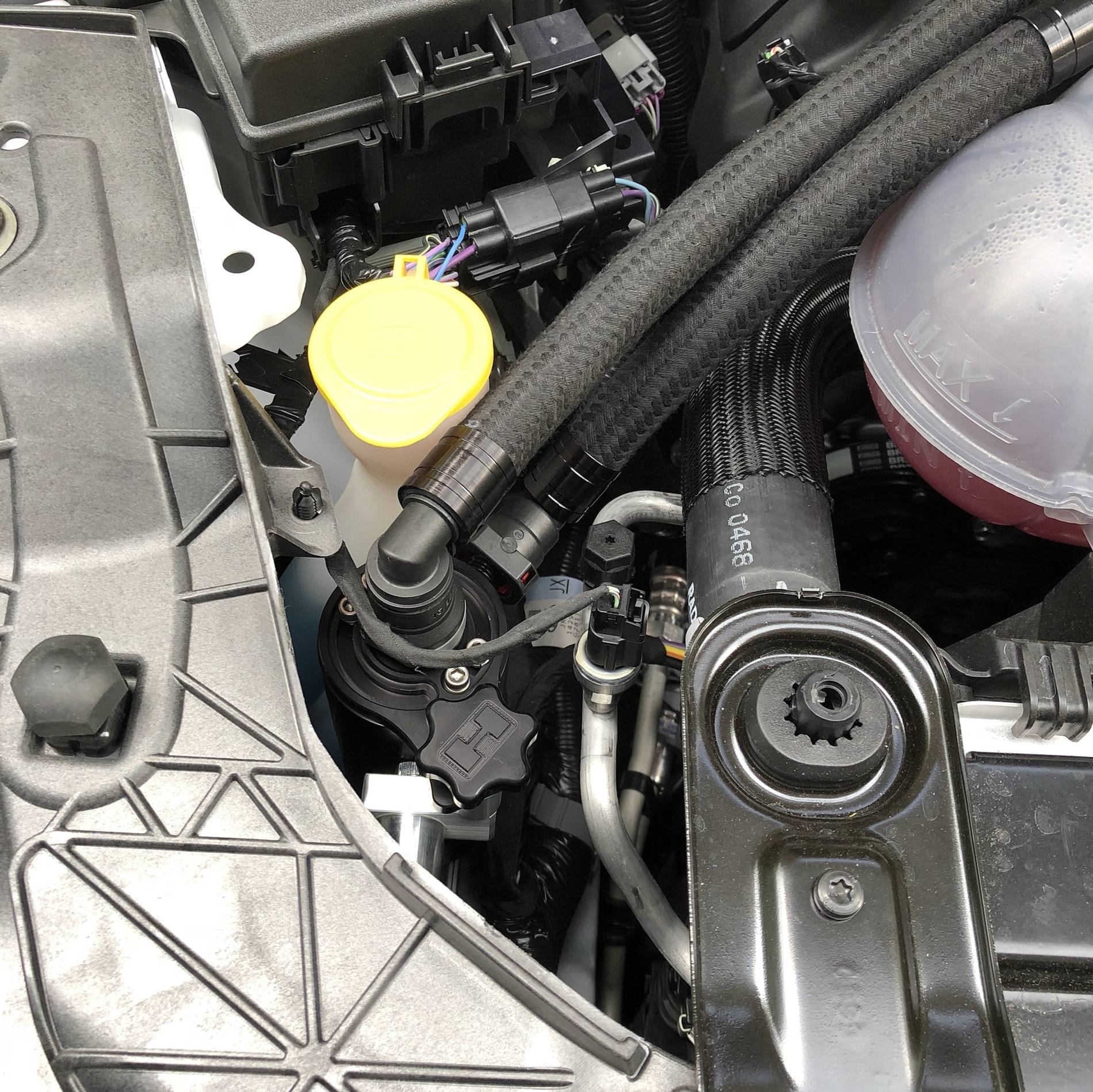 AGF0dhl.jpg