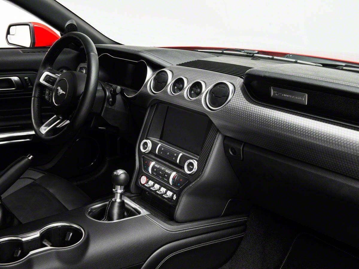 405179?obj=car&wid=1200&hei=900&sharpen=1.jpg