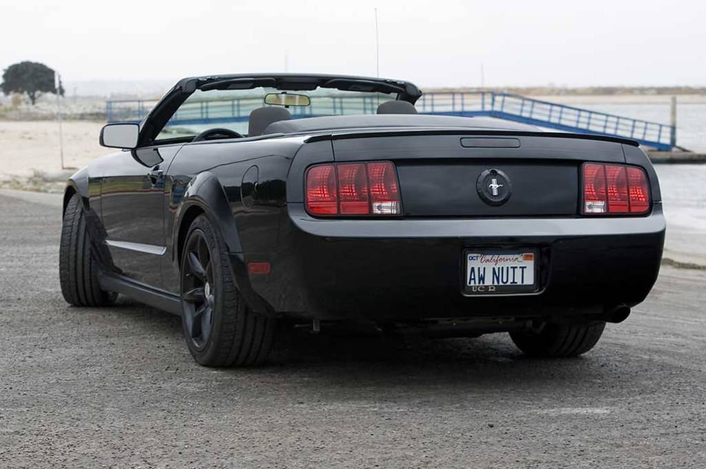 Mustang 2006 lip spoiler demo LRV Mission Bay.jpg