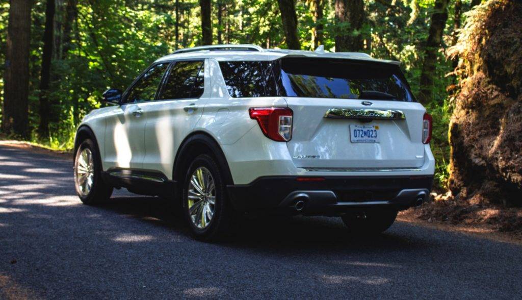 land-Oregon-Drive-004-rear-three-quarters-1024x588.jpg