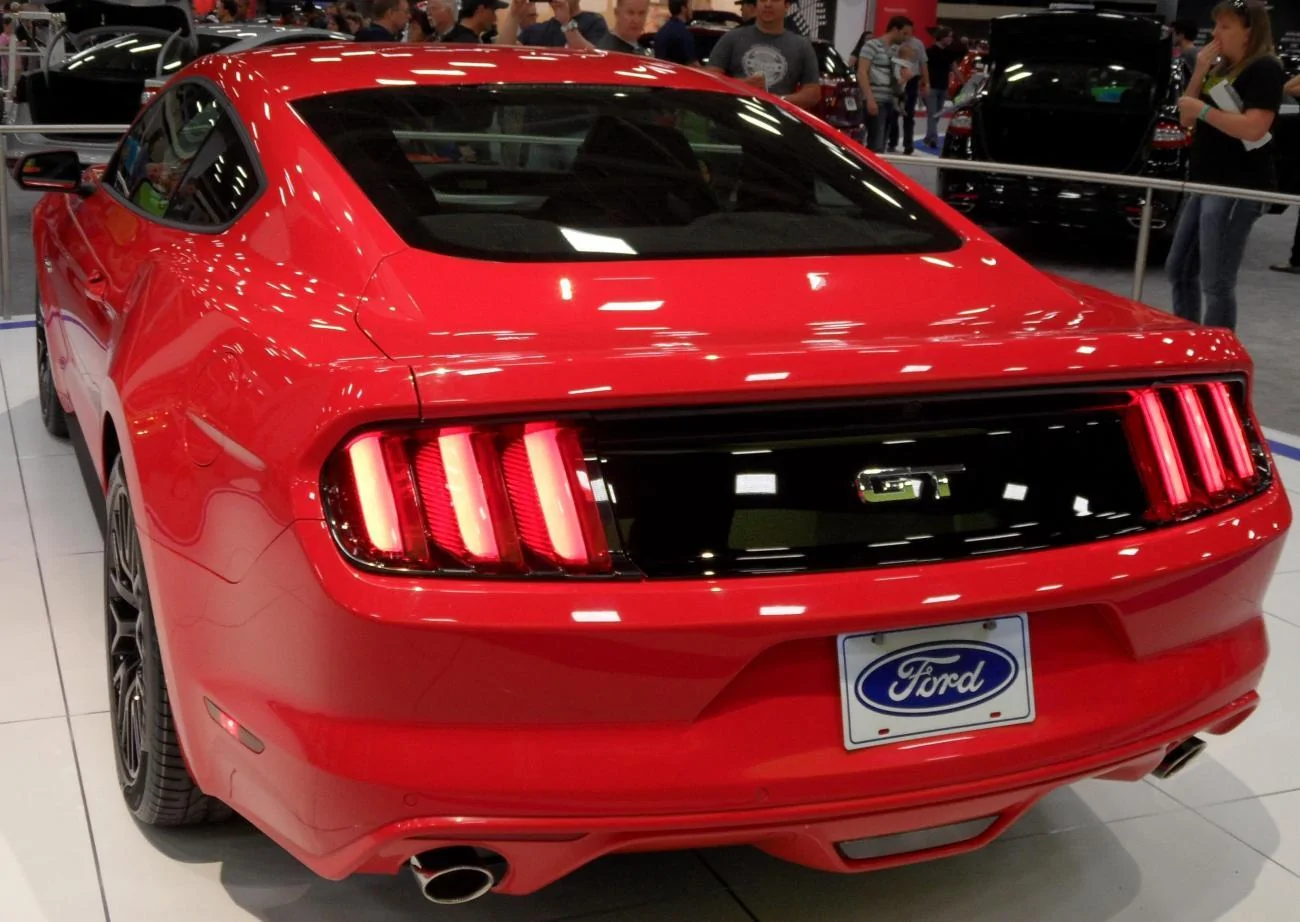 mustang gt rr8.webp