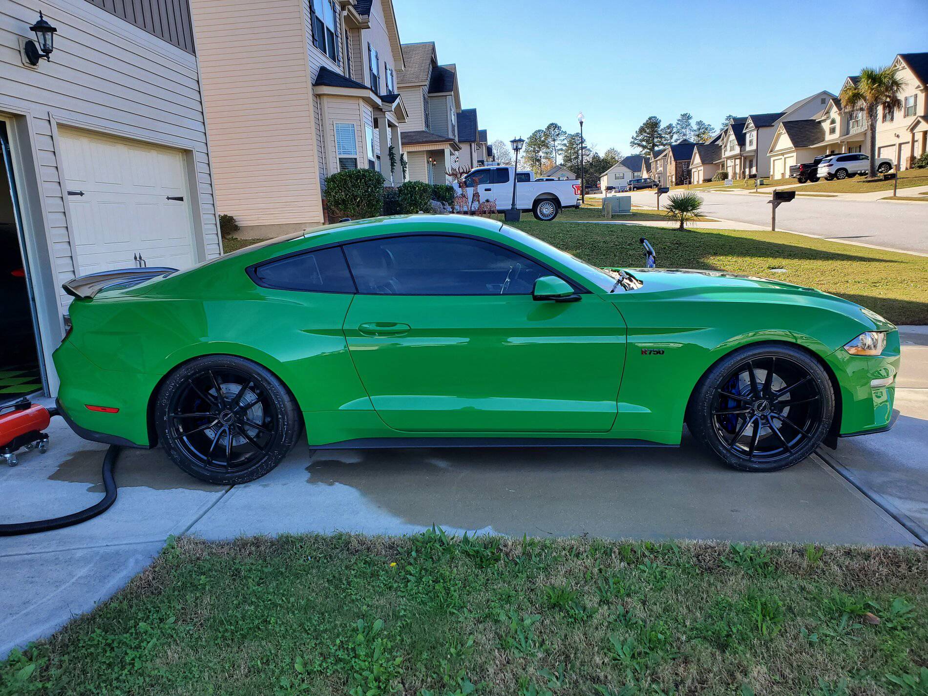 Brakes black.jpg