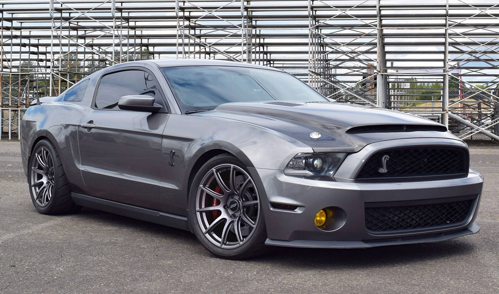 main-gt500-anthracite.jpg