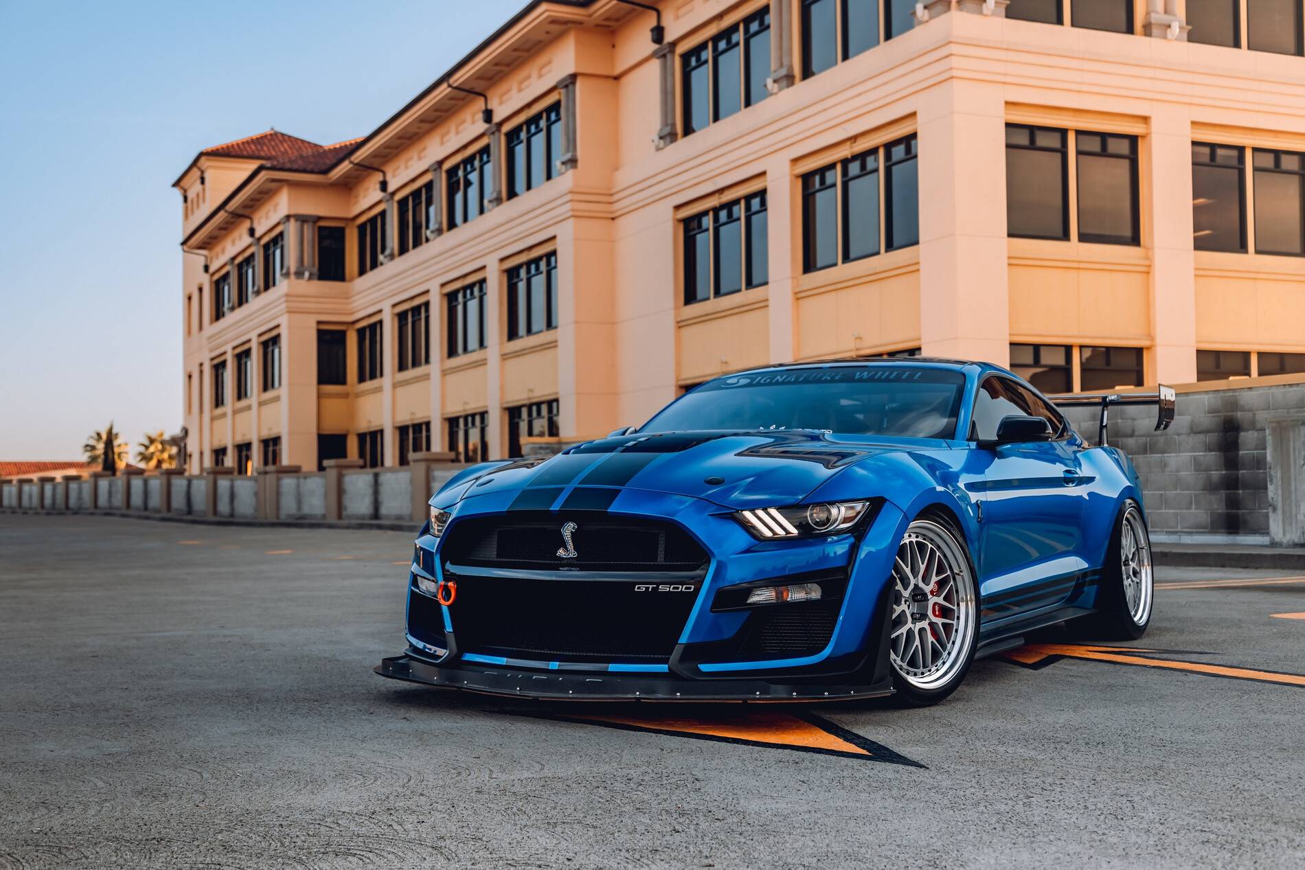Flagship-ONE-GT500-Gloss-Silver-ENKO-28.jpg