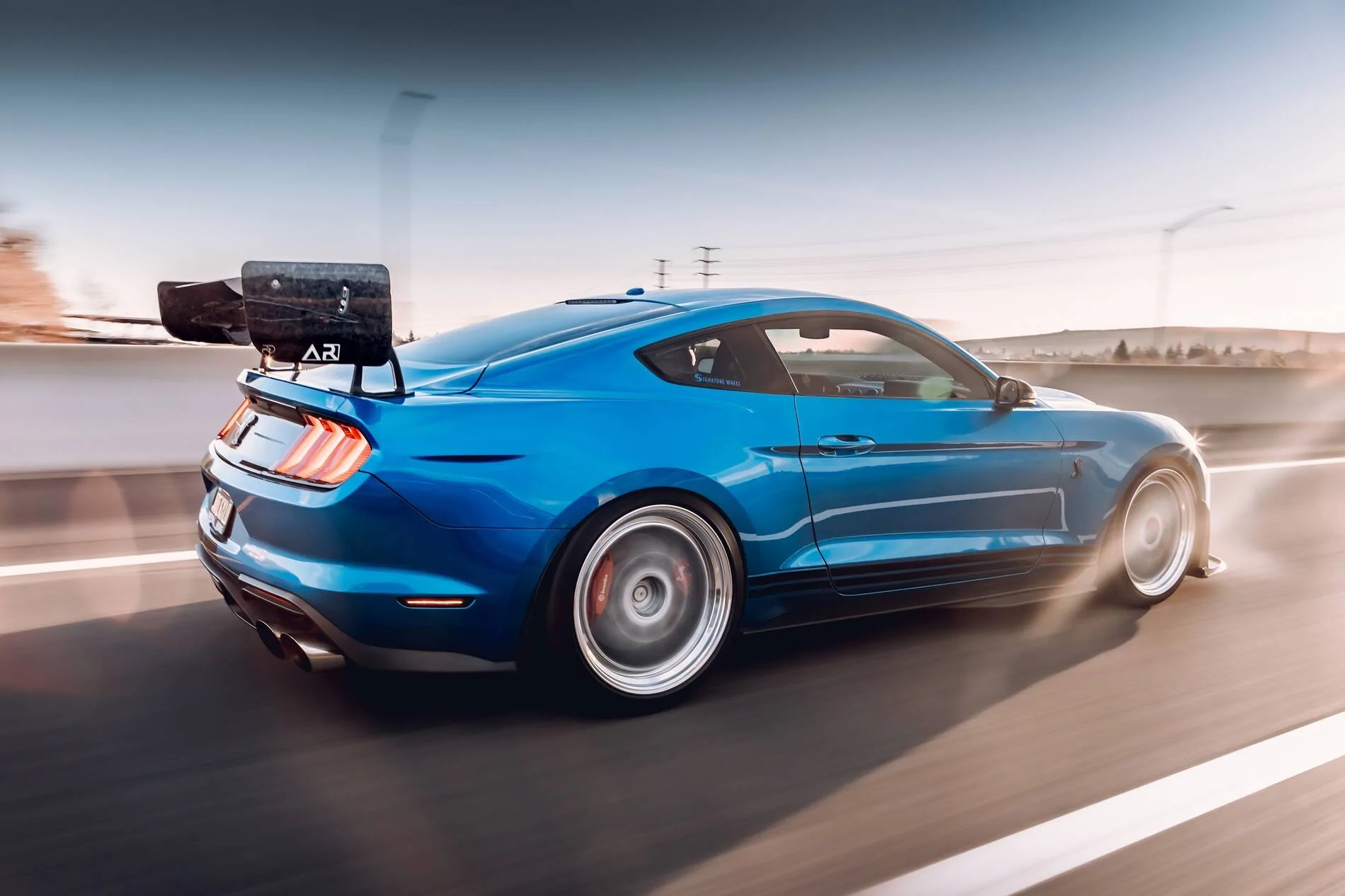 Flagship-ONE-GT500-Gloss-Silver-ENKO-15.jpg