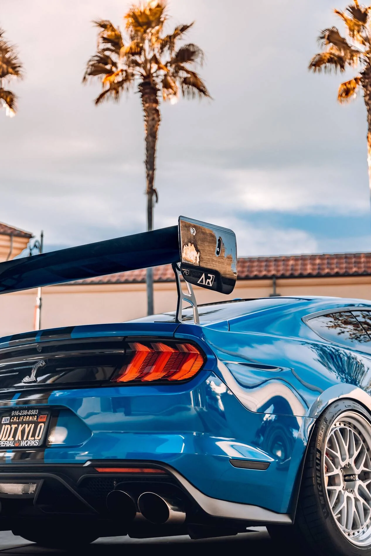 Flagship-ONE-GT500-Gloss-Silver-ENKO-25.jpg