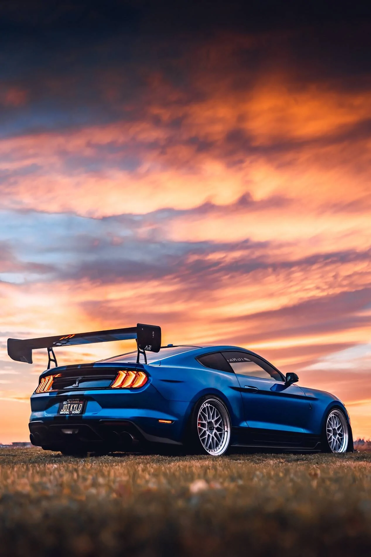 Flagship-ONE-GT500-Gloss-Silver-ENKO-43.jpg