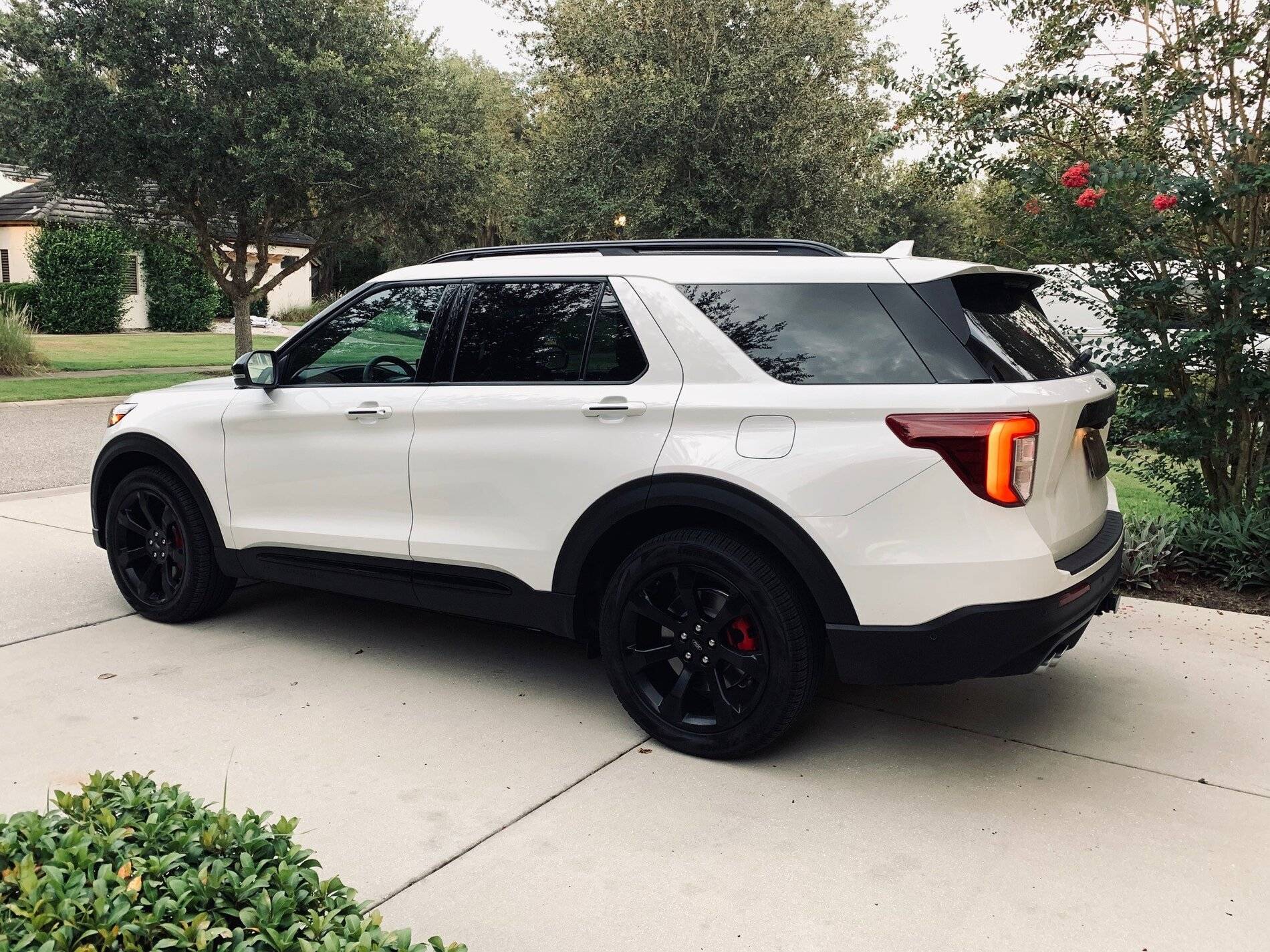 2020 Explorer ST_4.jpg