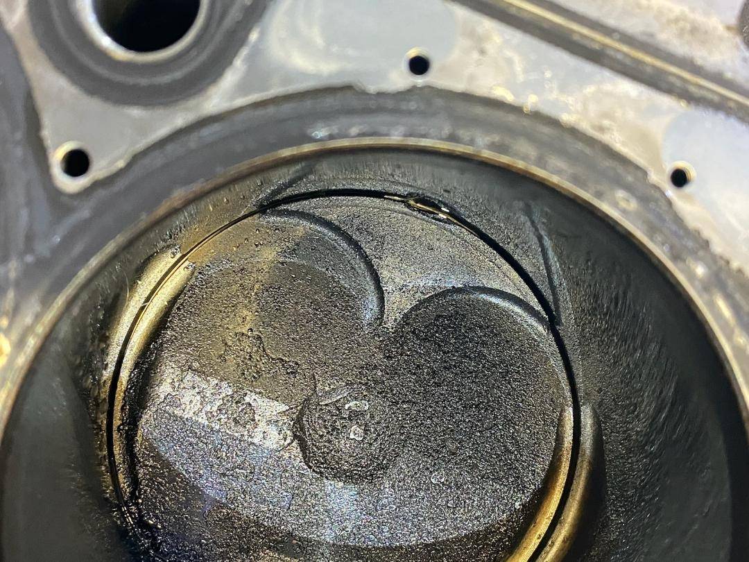 blown engine1.jpg