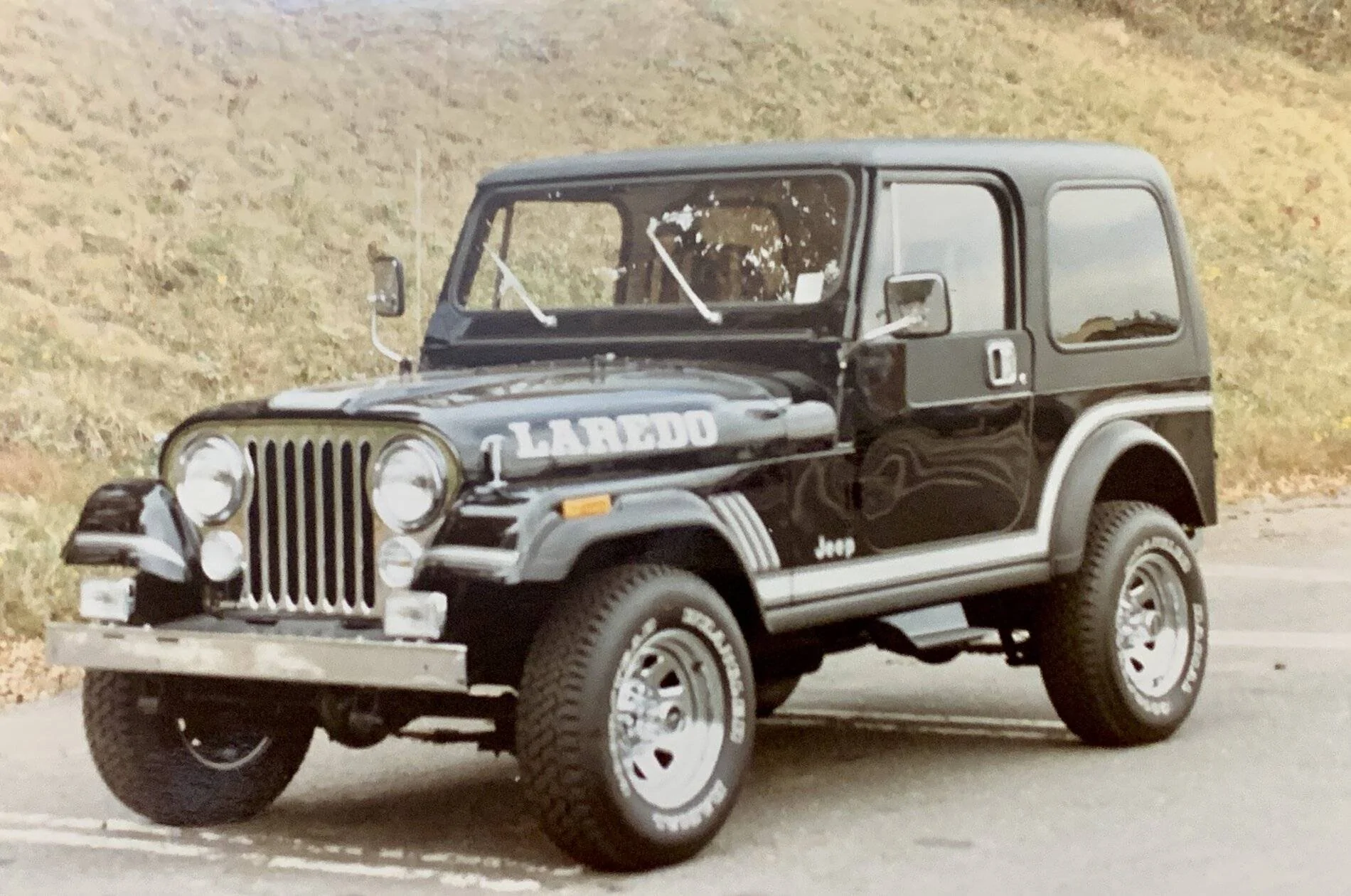 1985 CJ-7 little blurry.jpg