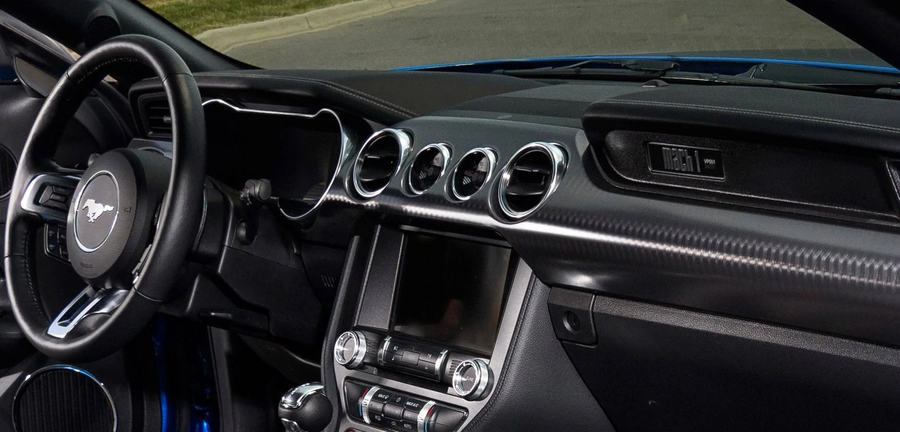 Mach1StdInterior.webp