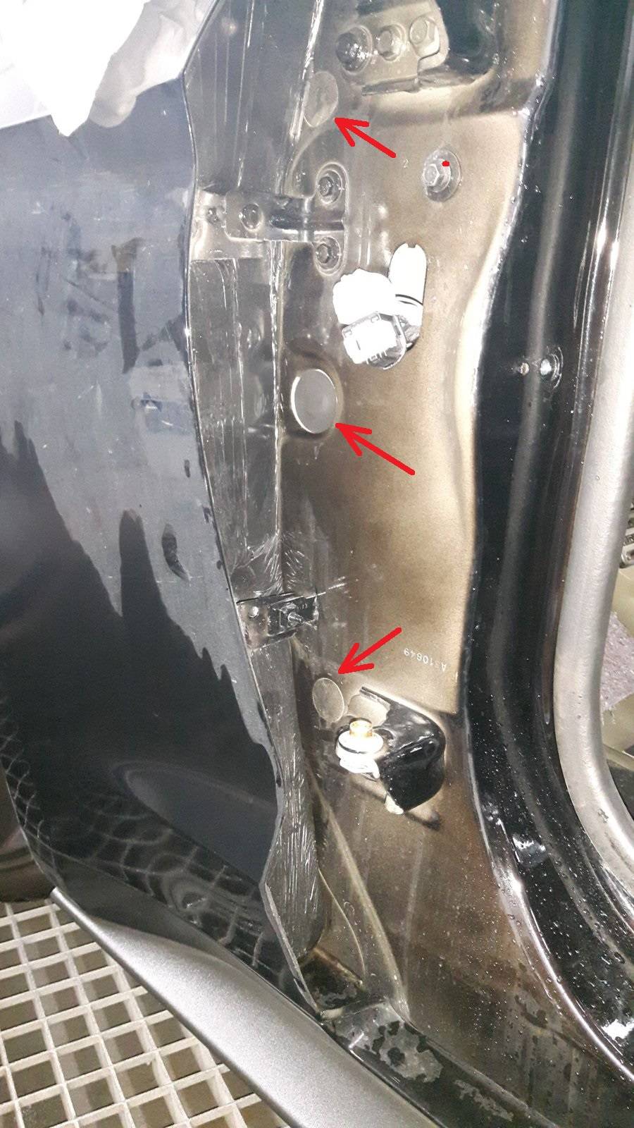 S550 A-pillar Stickers - Fix (2a).jpg