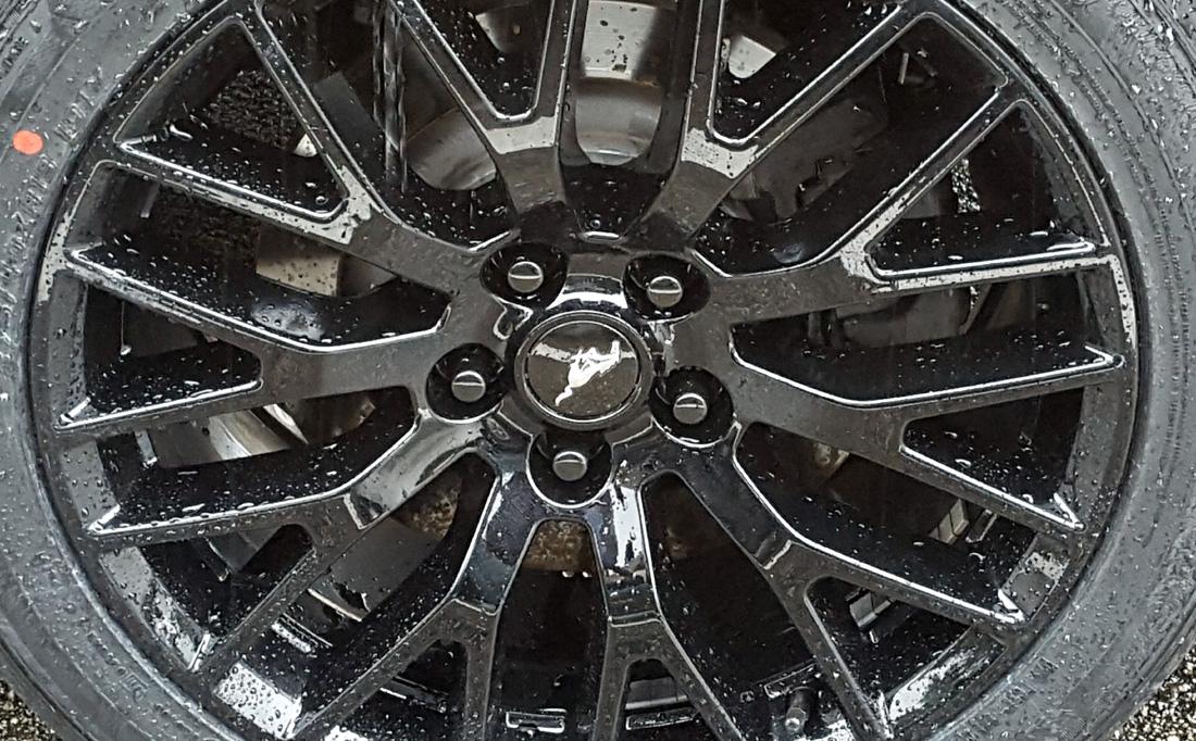 lug nuts 1.jpg