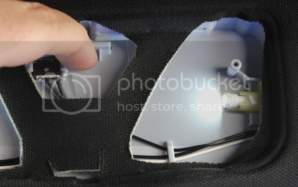 Glove1_zpsfn6zmf3m.jpg