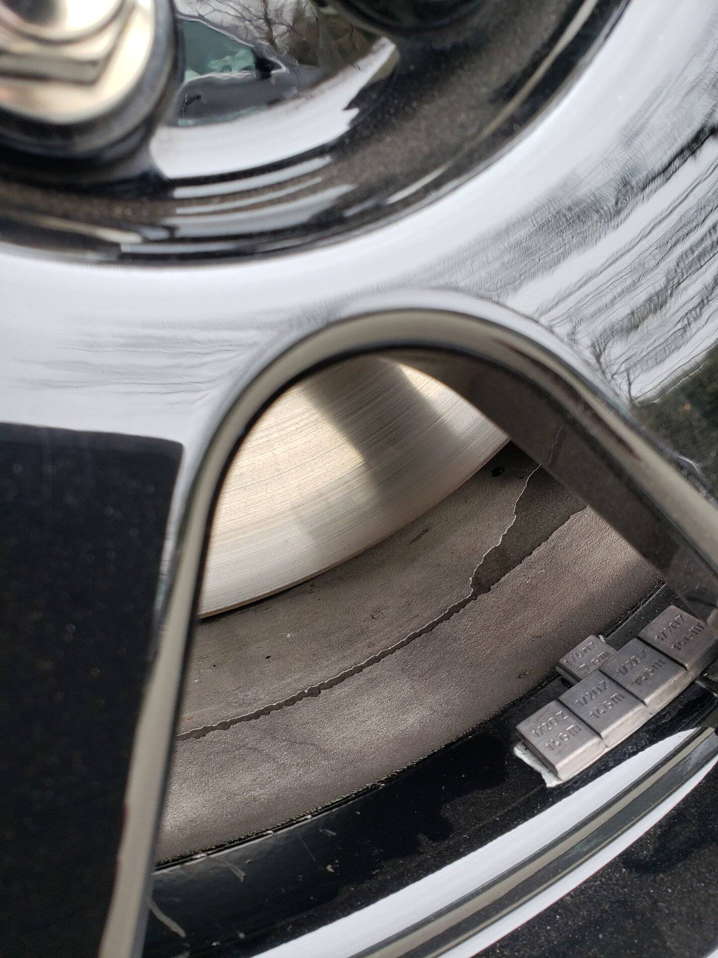 2020 GT350R-Left Front Wheel.jpg