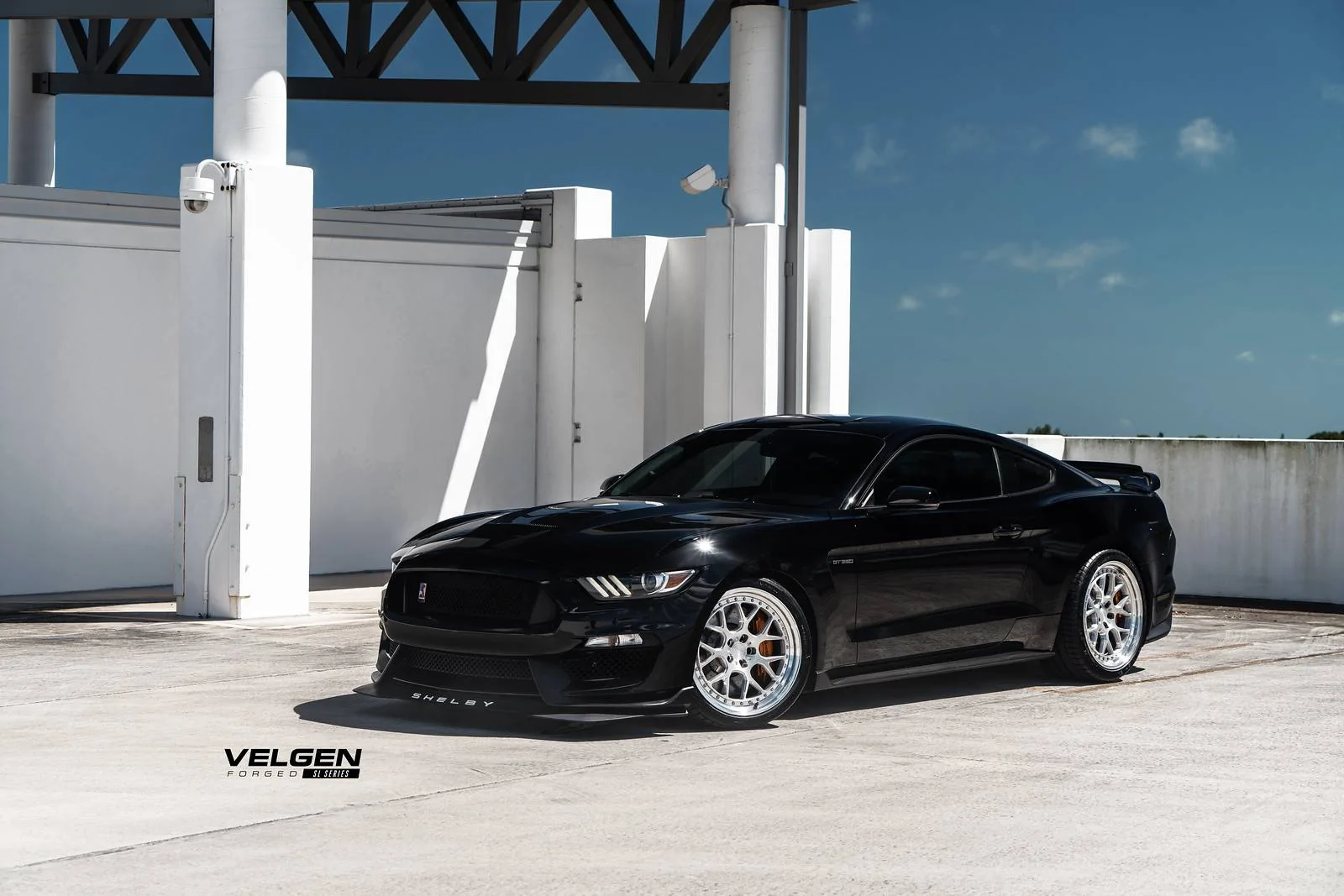 Velgen Forged SL Series SL-7 Ford Mustang GT350-1.webp