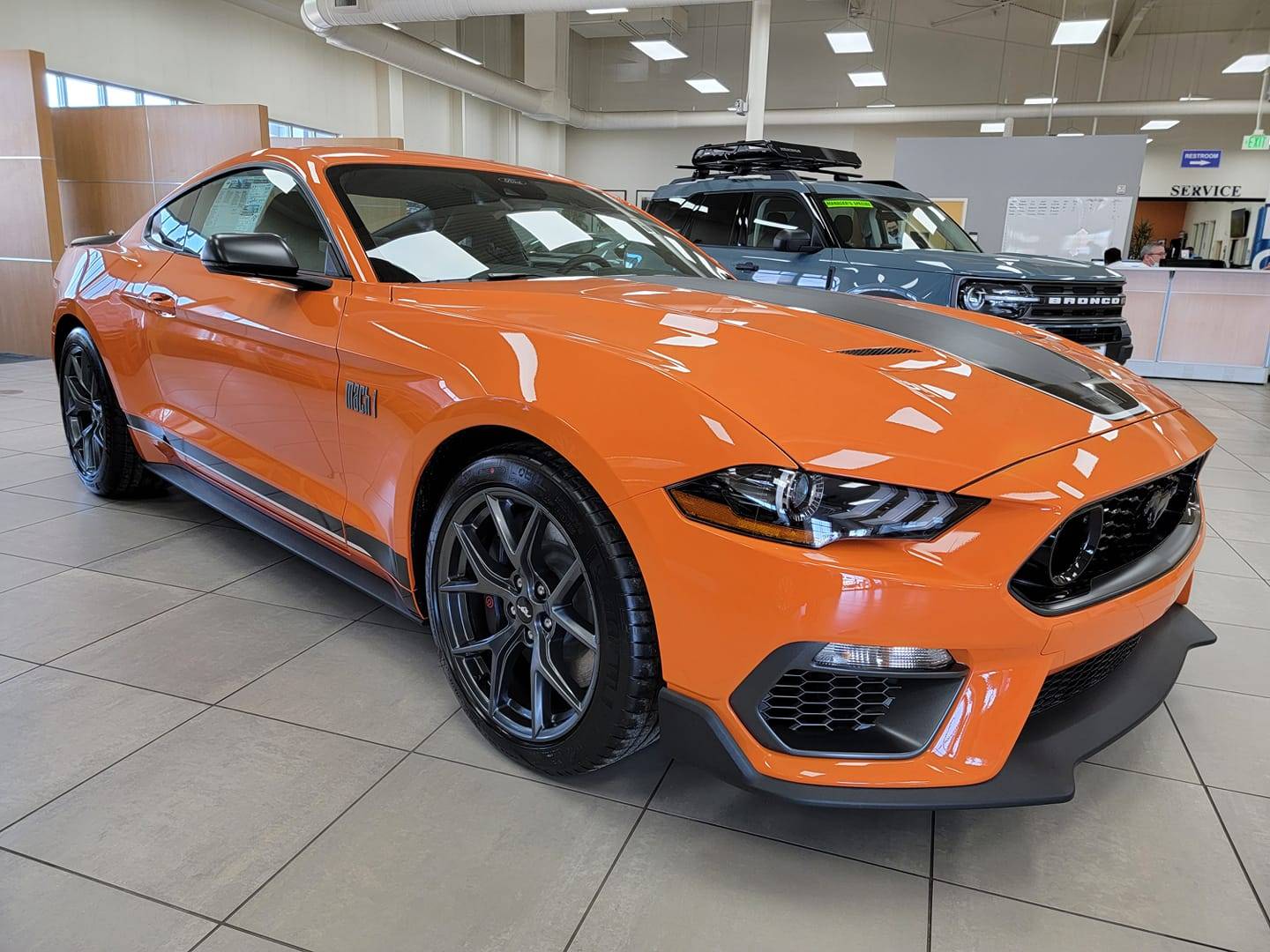 21MY Mach 1 Twister Orange.jpg