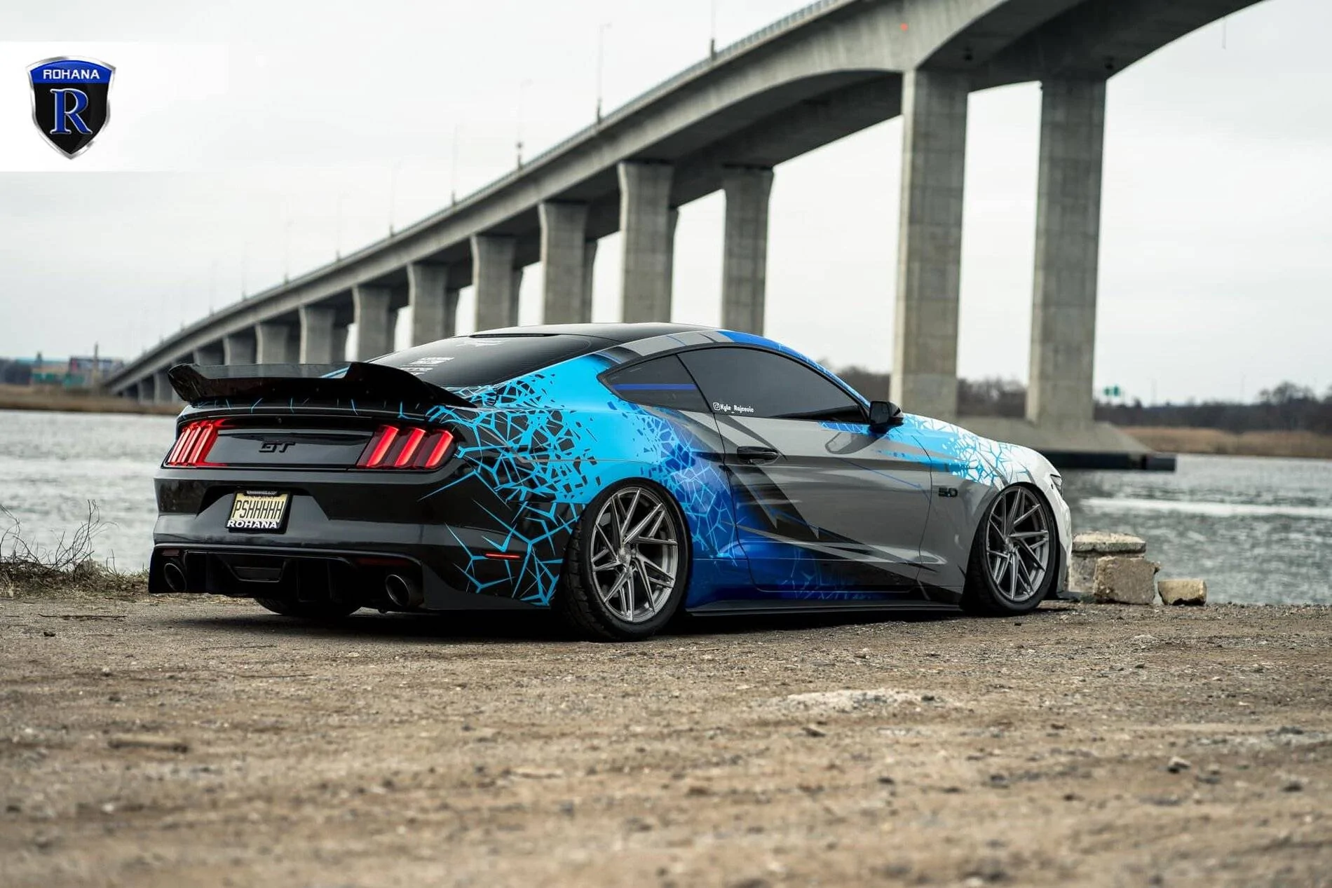 Ford-Mustang-RFG13-Unibloc-Gloss-Brushed-Aircraft-Grey36.webp