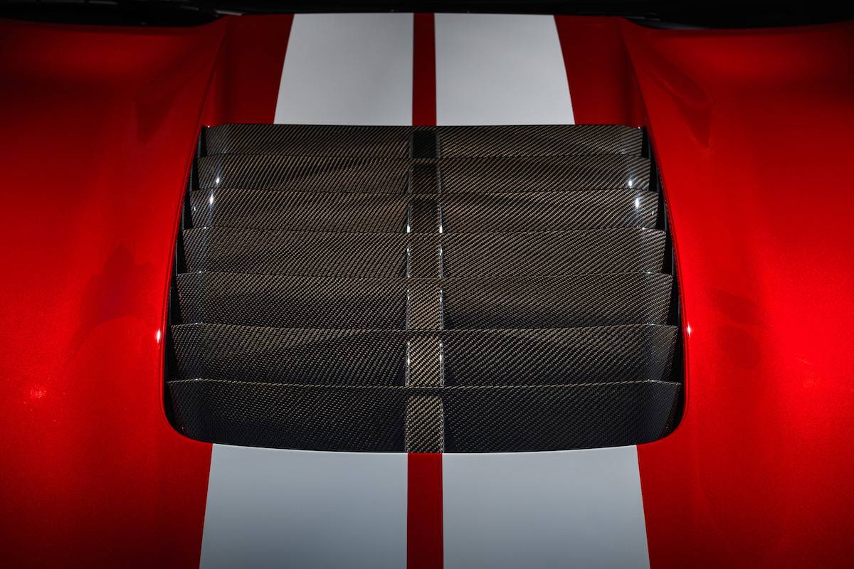 Mustang_GT_500_Carbon_Fiber_Hood_Vent_01.jpeg