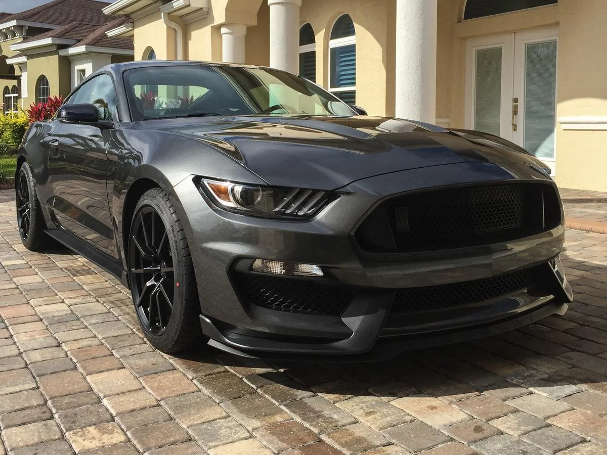Shelby GT350 front just washed.webp