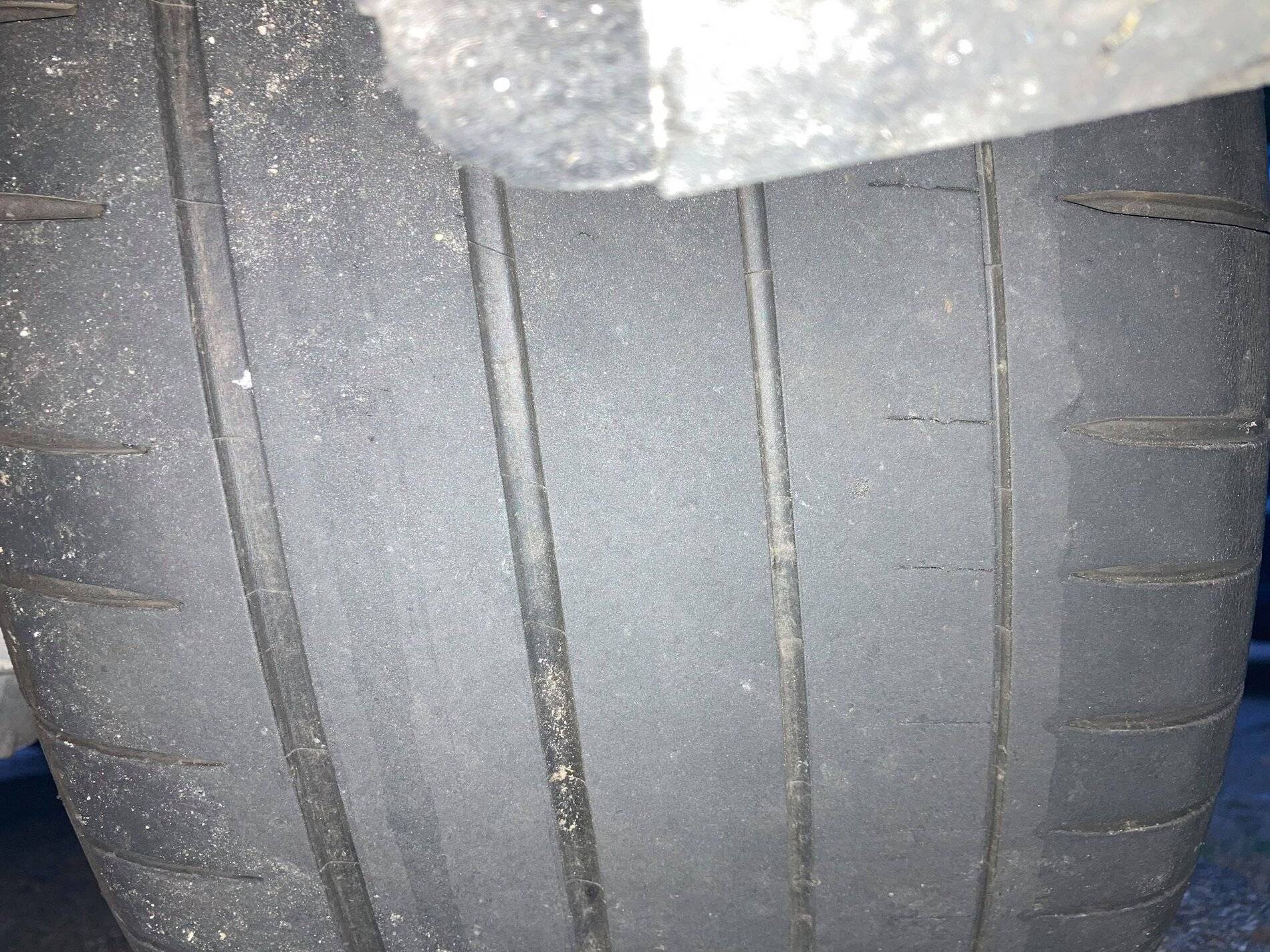 REAR TIRE.jpg
