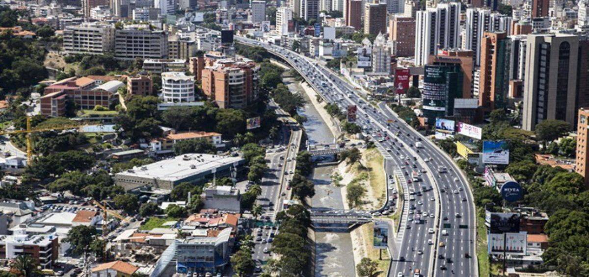 haiman-el-troudi-solucines-viales-ampliacion-autopista-francisco-fajardo_1-1200x565.jpg