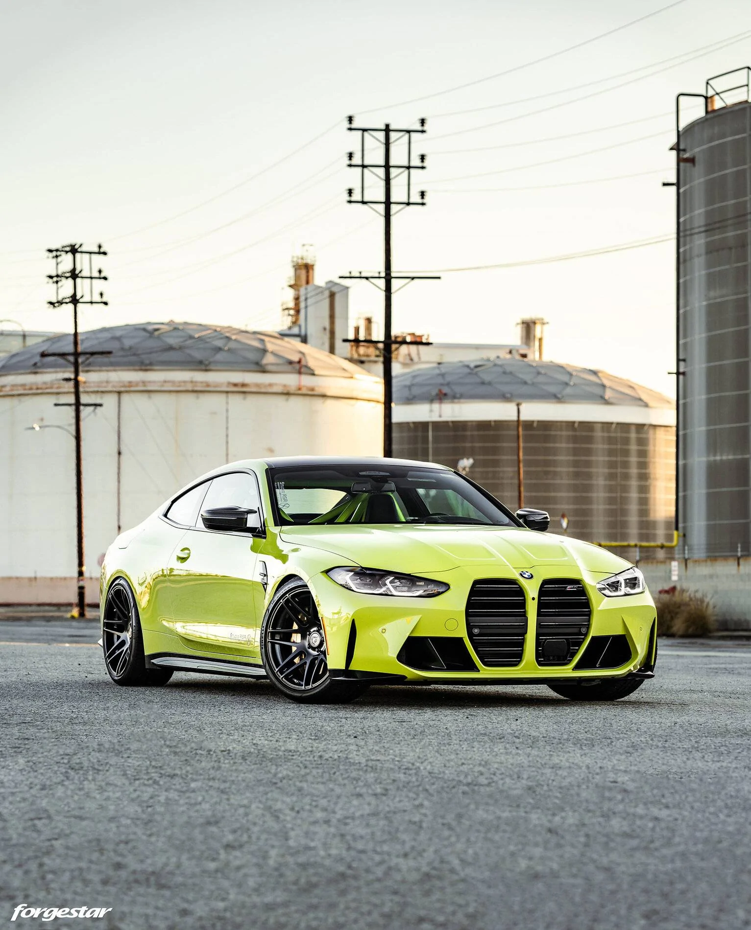 2021-bmw-m4-coupe-sao-paulo-yellow-wheels-forgestar-7.webp
