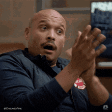 FEF66B21-3A29-4A5F-90DF-BD04755949B8.gif