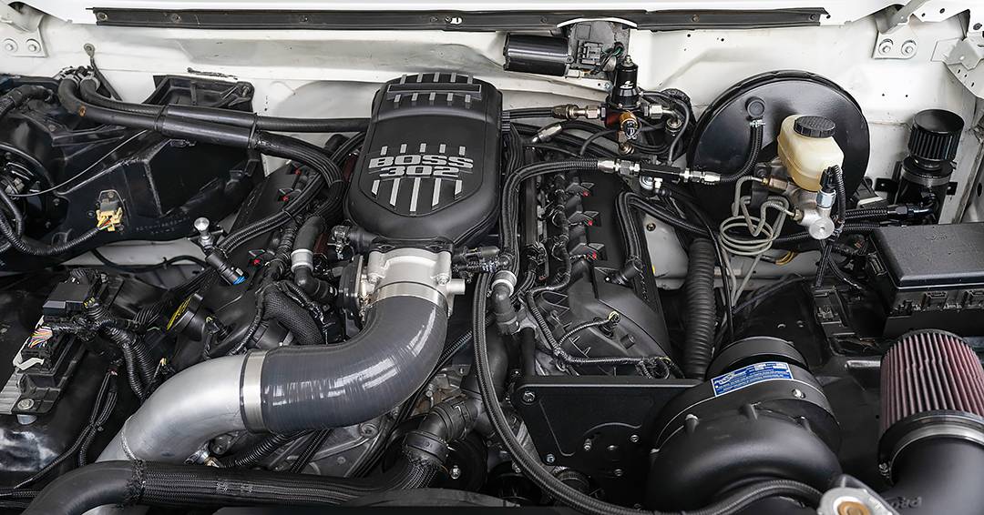 rd_lightning_supercharger_procharger_engine_bay_02.jpg