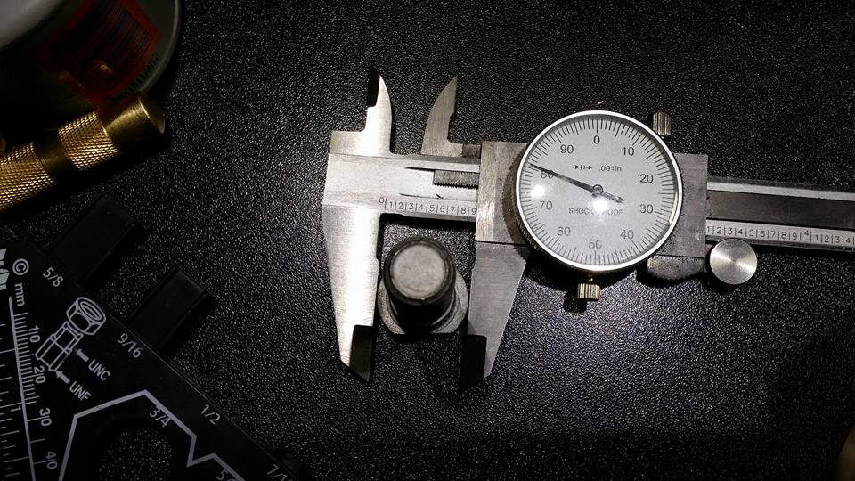 Stock wheel studs 5.jpg
