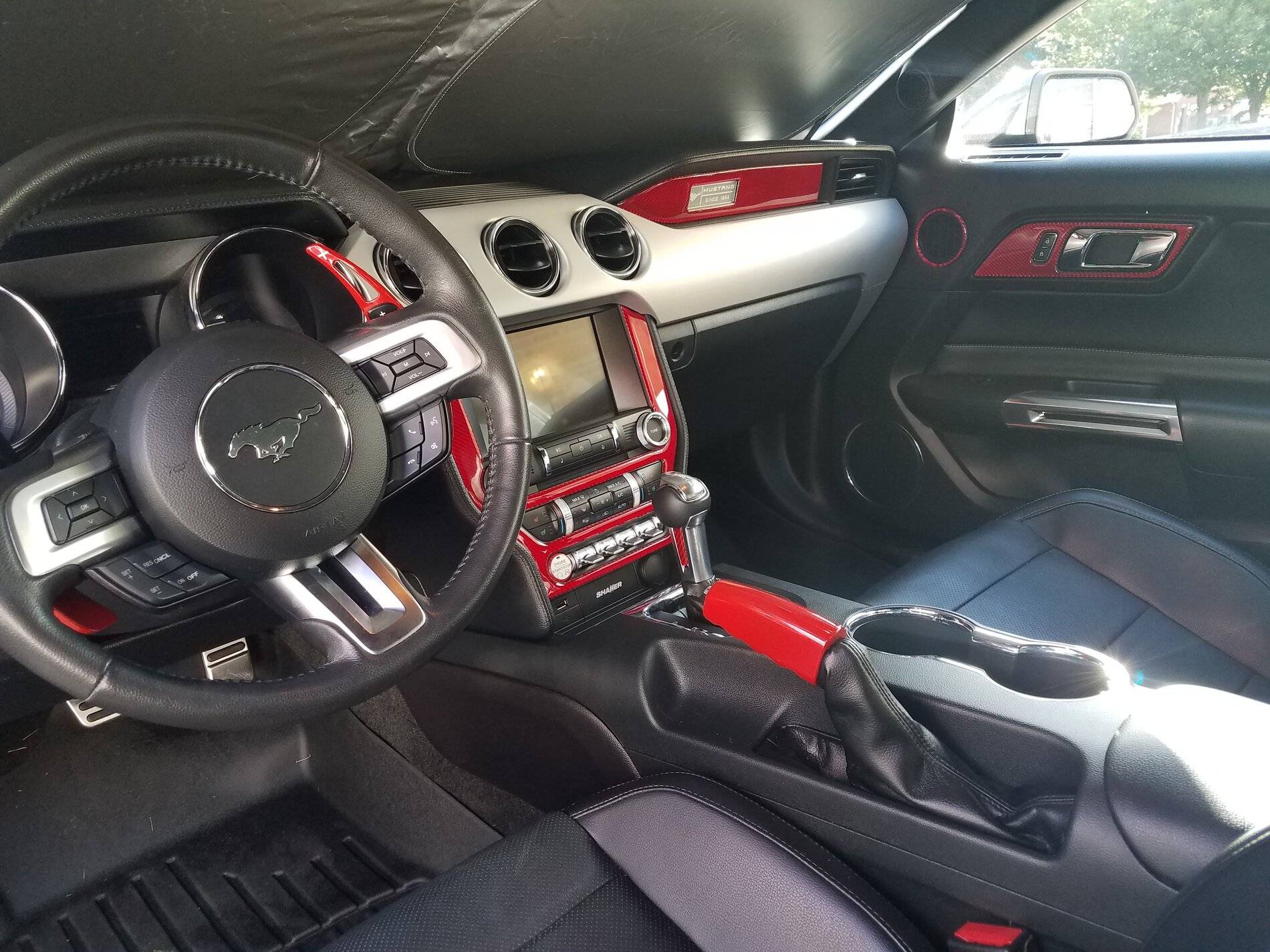 interiorwide.jpg
