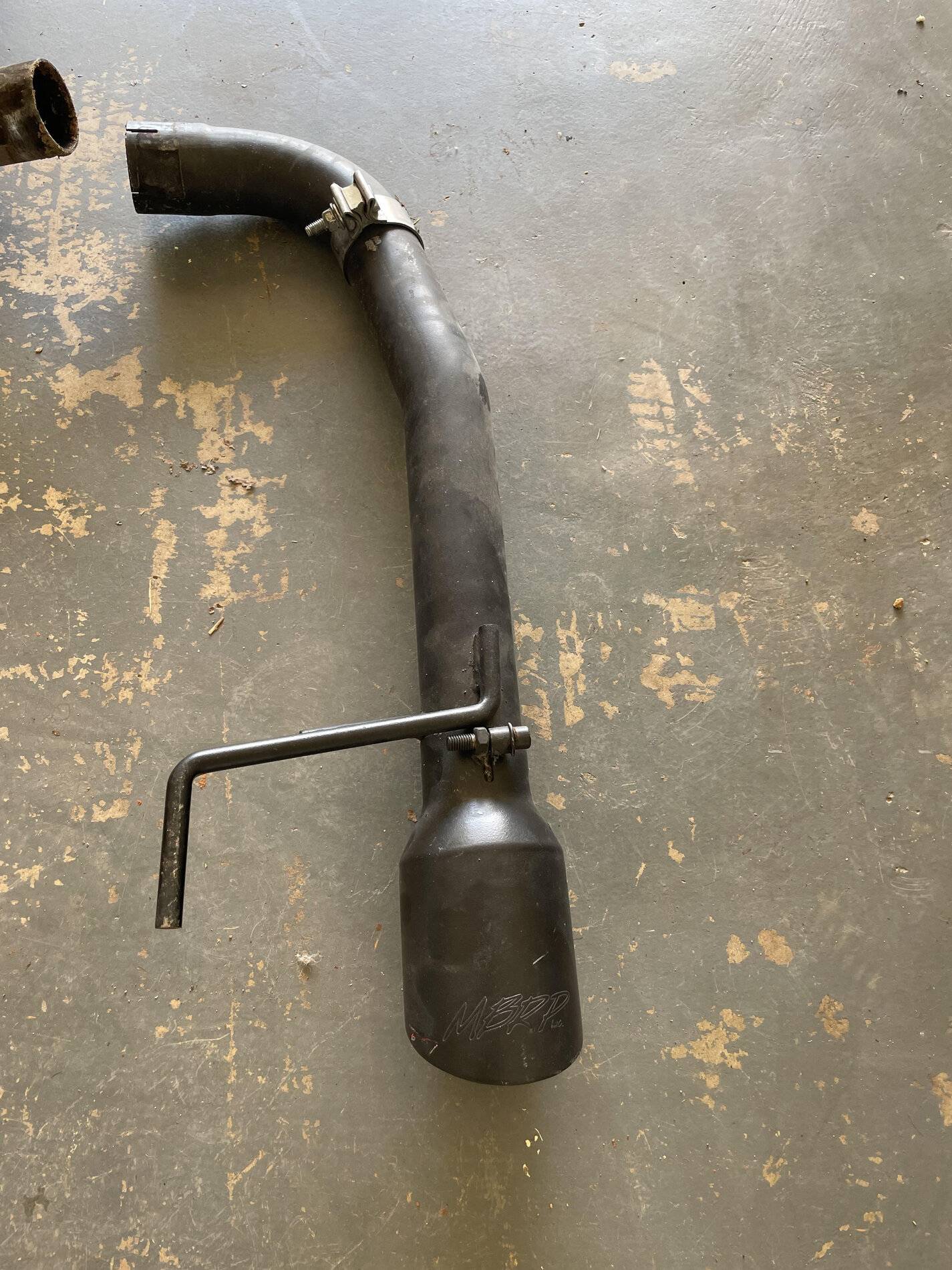 Axleback 3.jpg