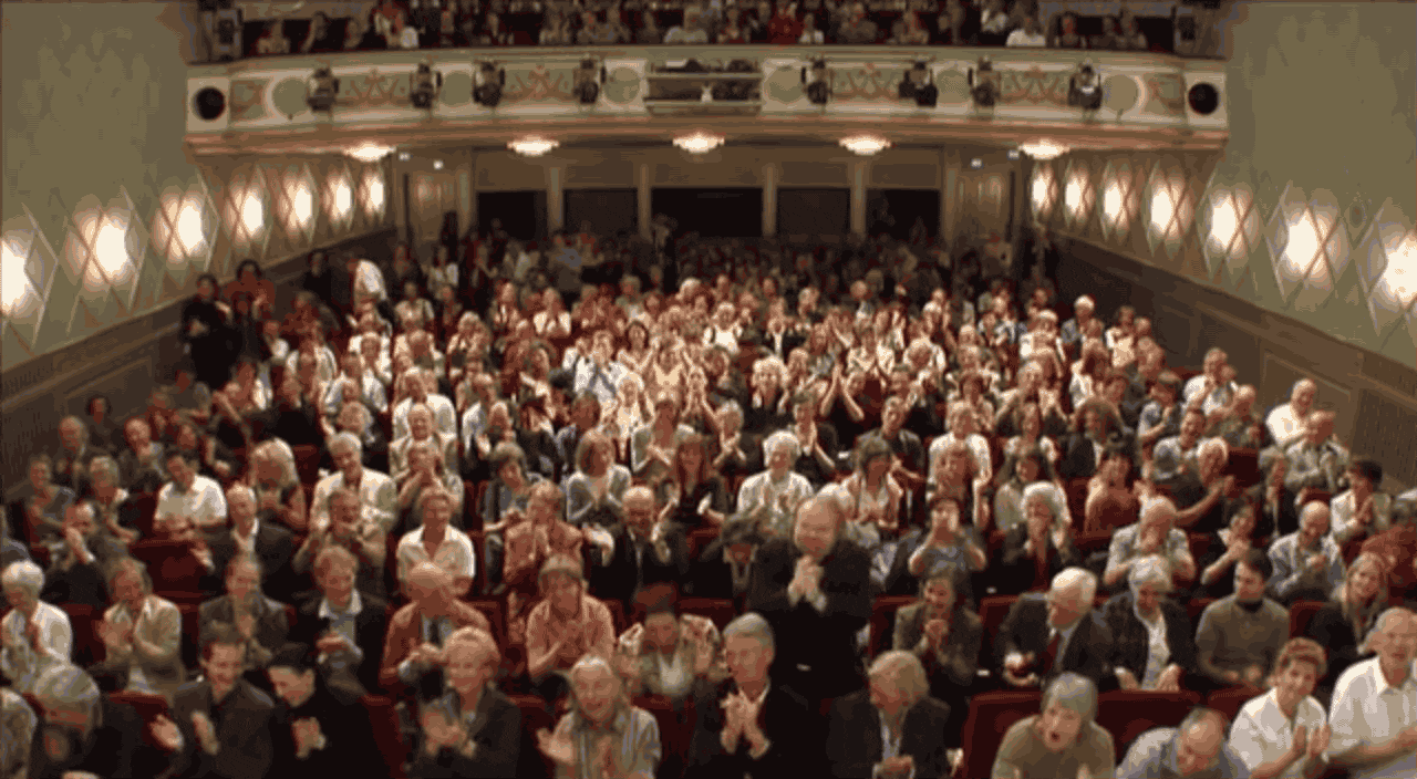 da_clap-theatre1.gif