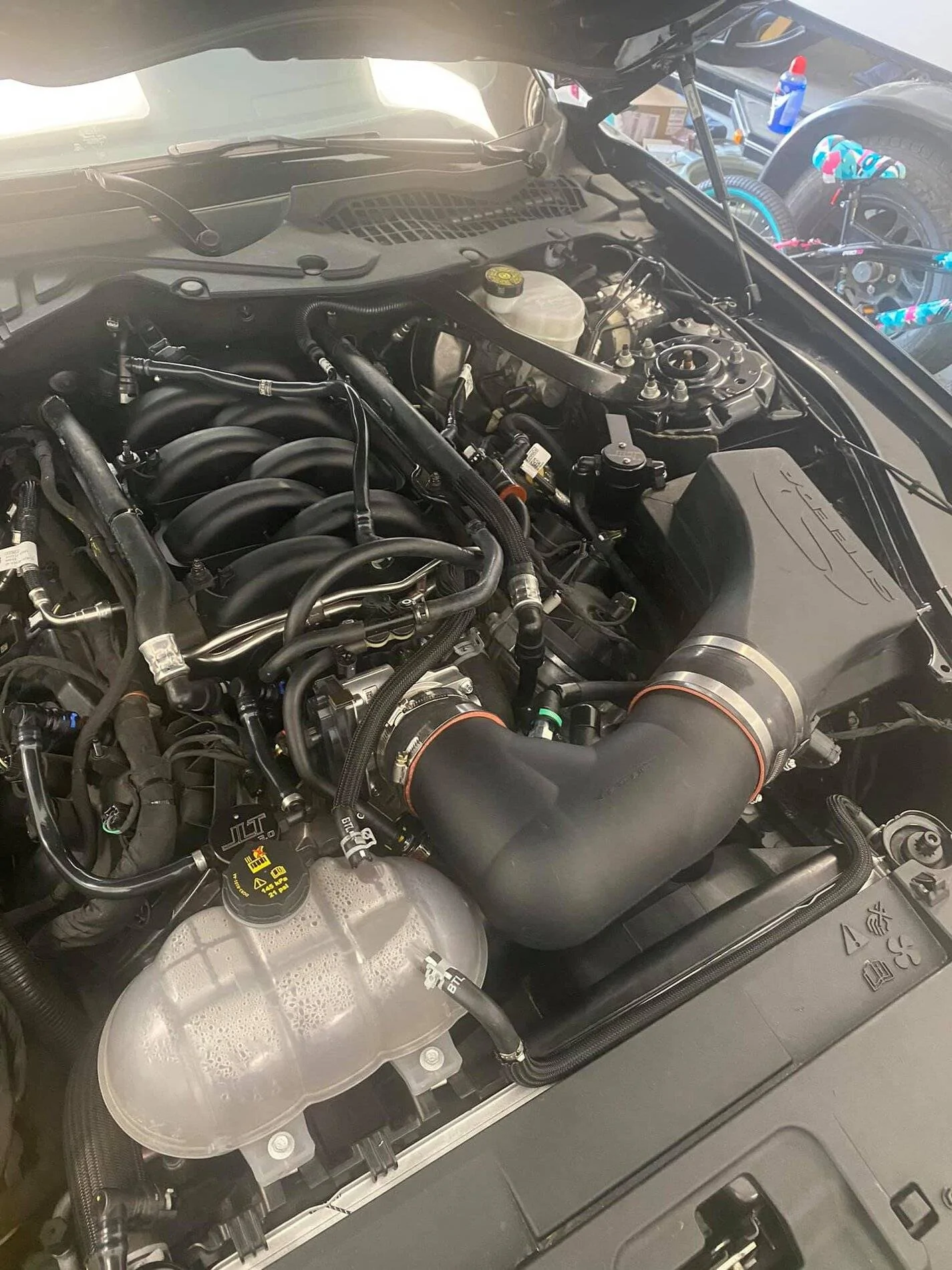 gt350 intake.webp