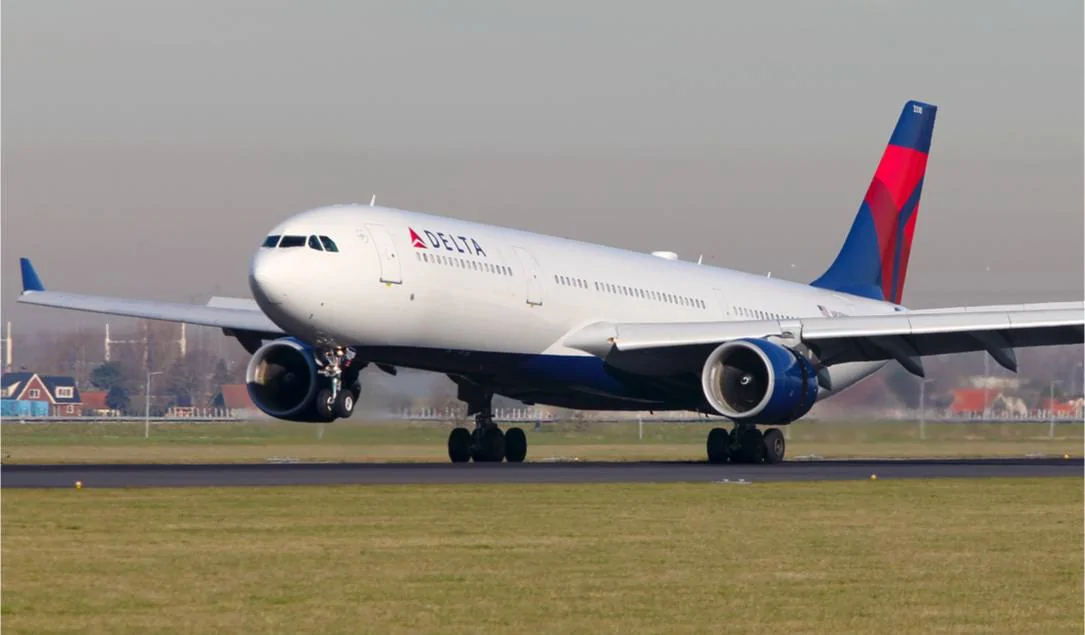 delta 330.jpg