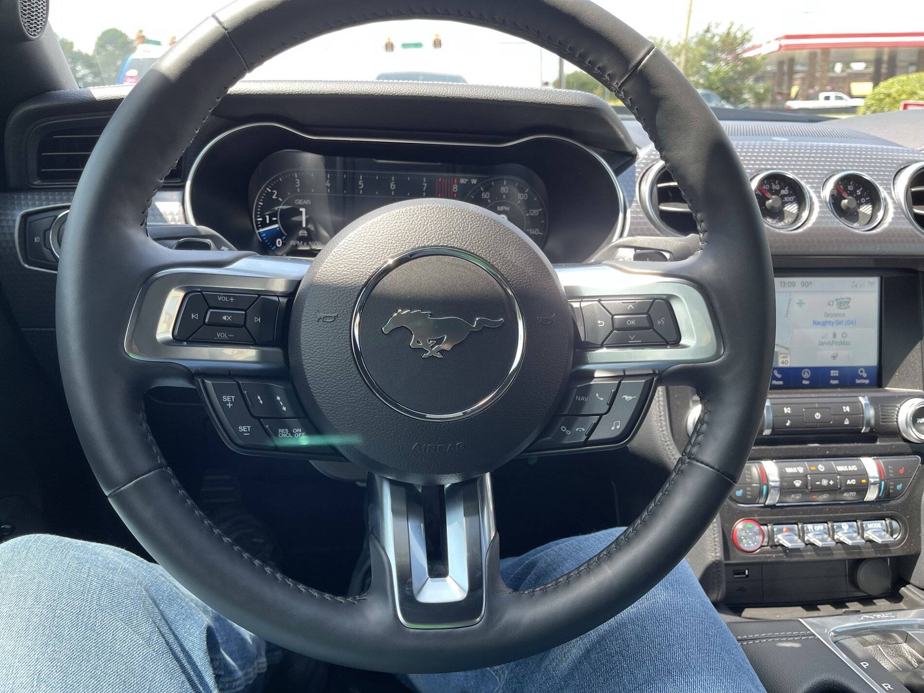 mustang dash.jpeg