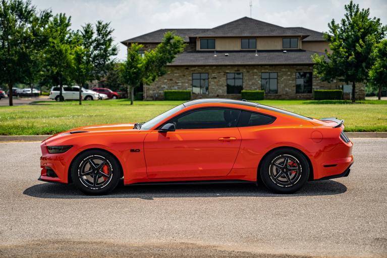 Used-2015-Ford-Mustang-GT-Premium-1628121696.jpg