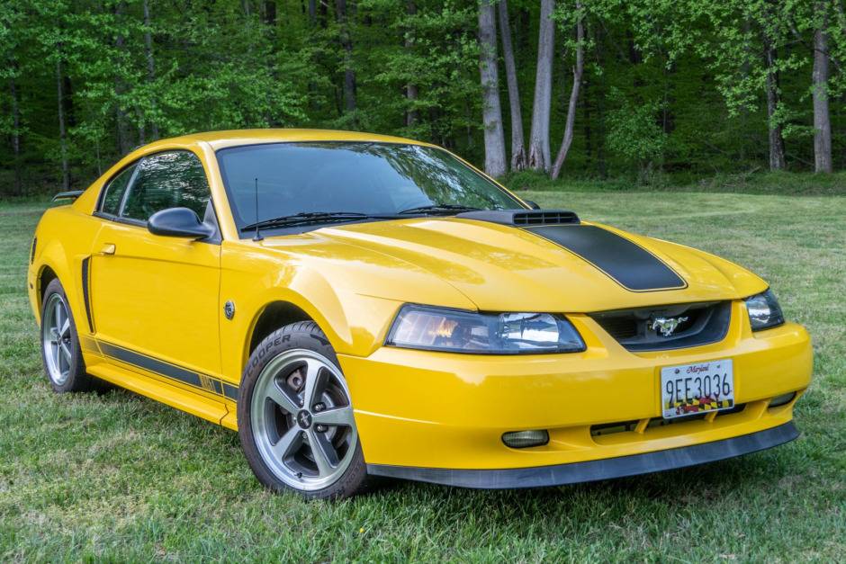2004_ford_mustang_1588895352ab7bdf0d6c519fDSC04662.jpg