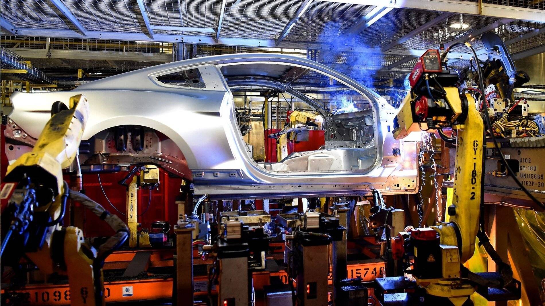 Ford-Slashes-Mustang--Bronco--F-150-Production--2.jpg