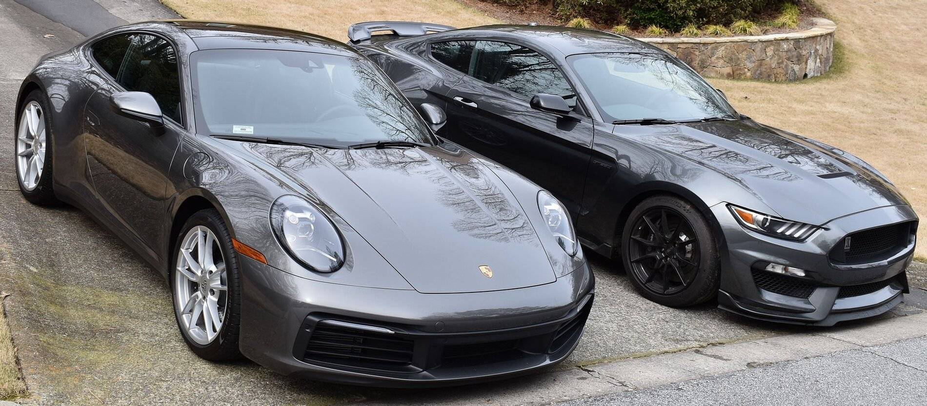 2cars.jpg