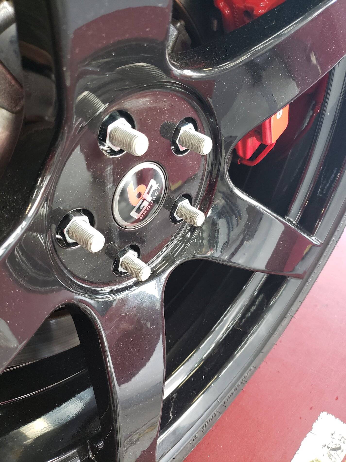 FIVE-Rear Rim 2.jpg