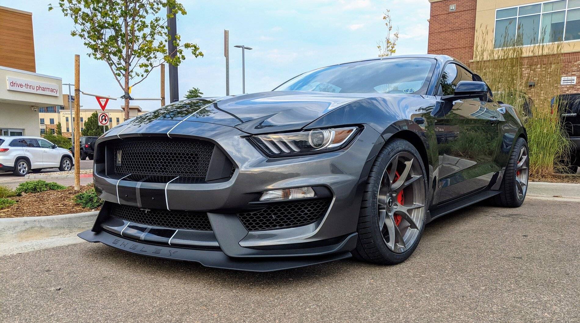 gt350 new tires and wheels.jpg