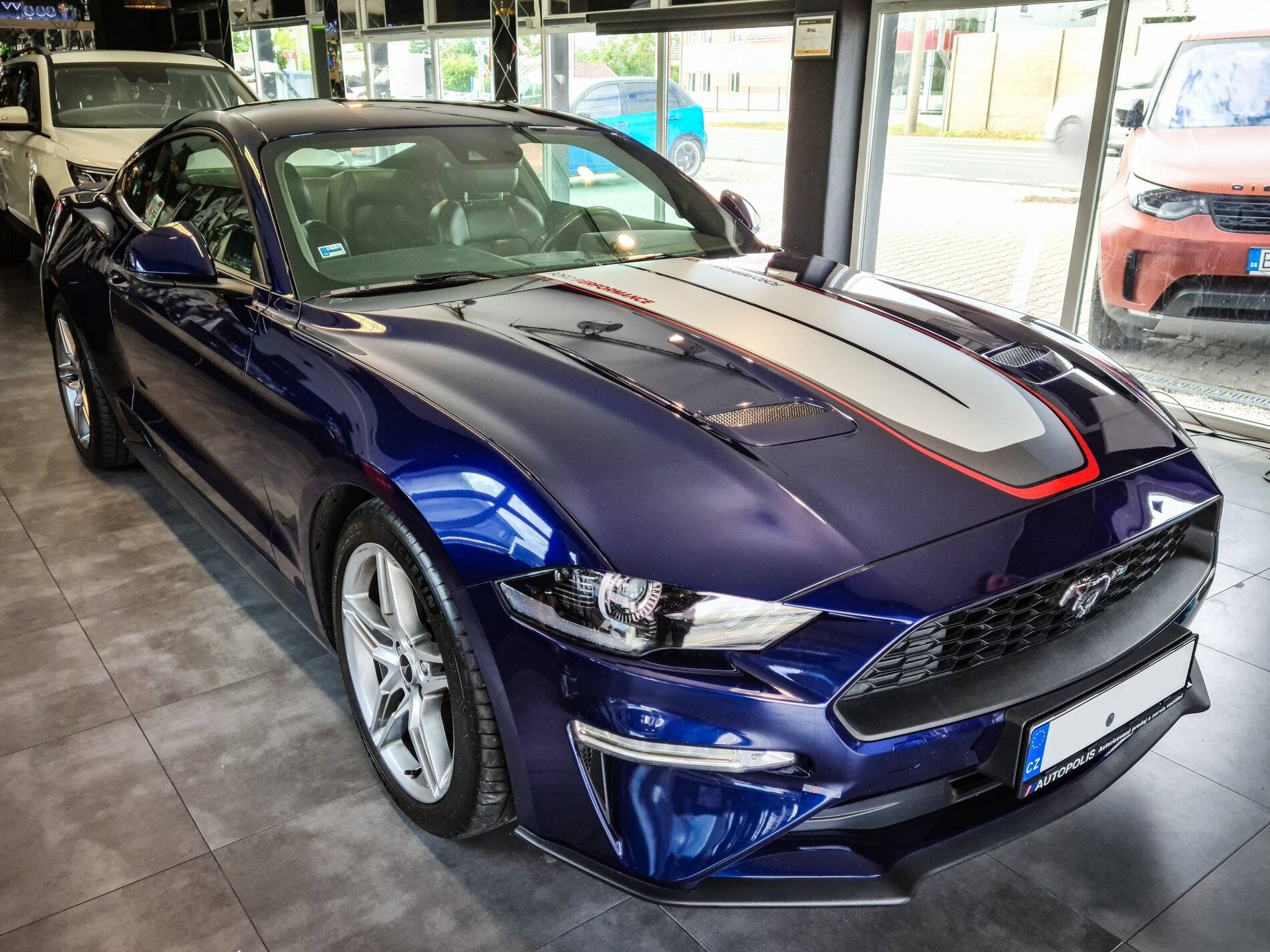 Ford Mustang Kona Blue 01.jpg