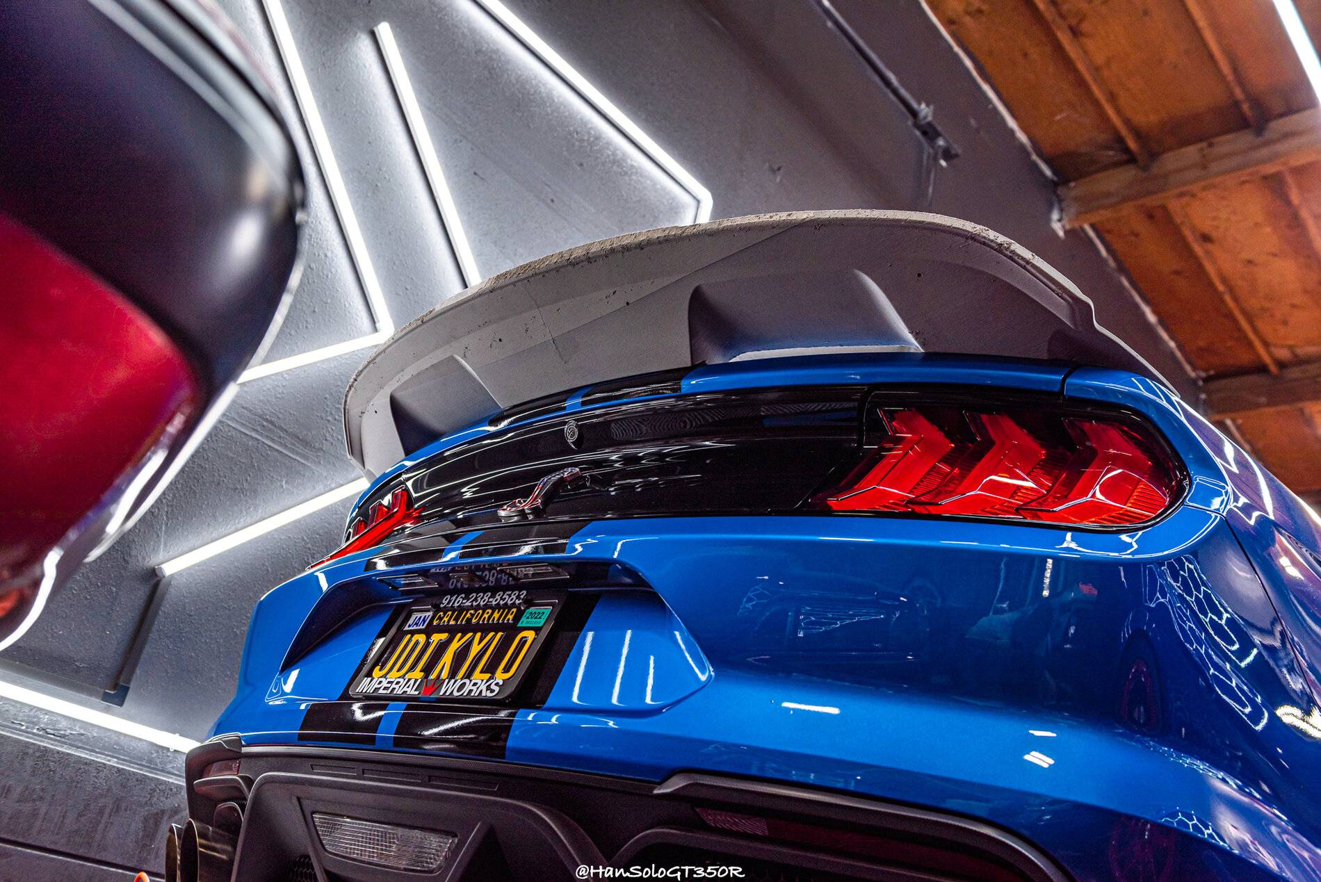 boa-constrictor-rear-spoiler-01-jpg.jpg