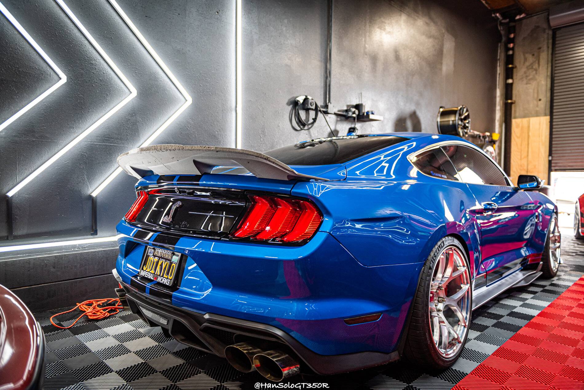 boa-constrictor-rear-spoiler-11-jpg.jpg