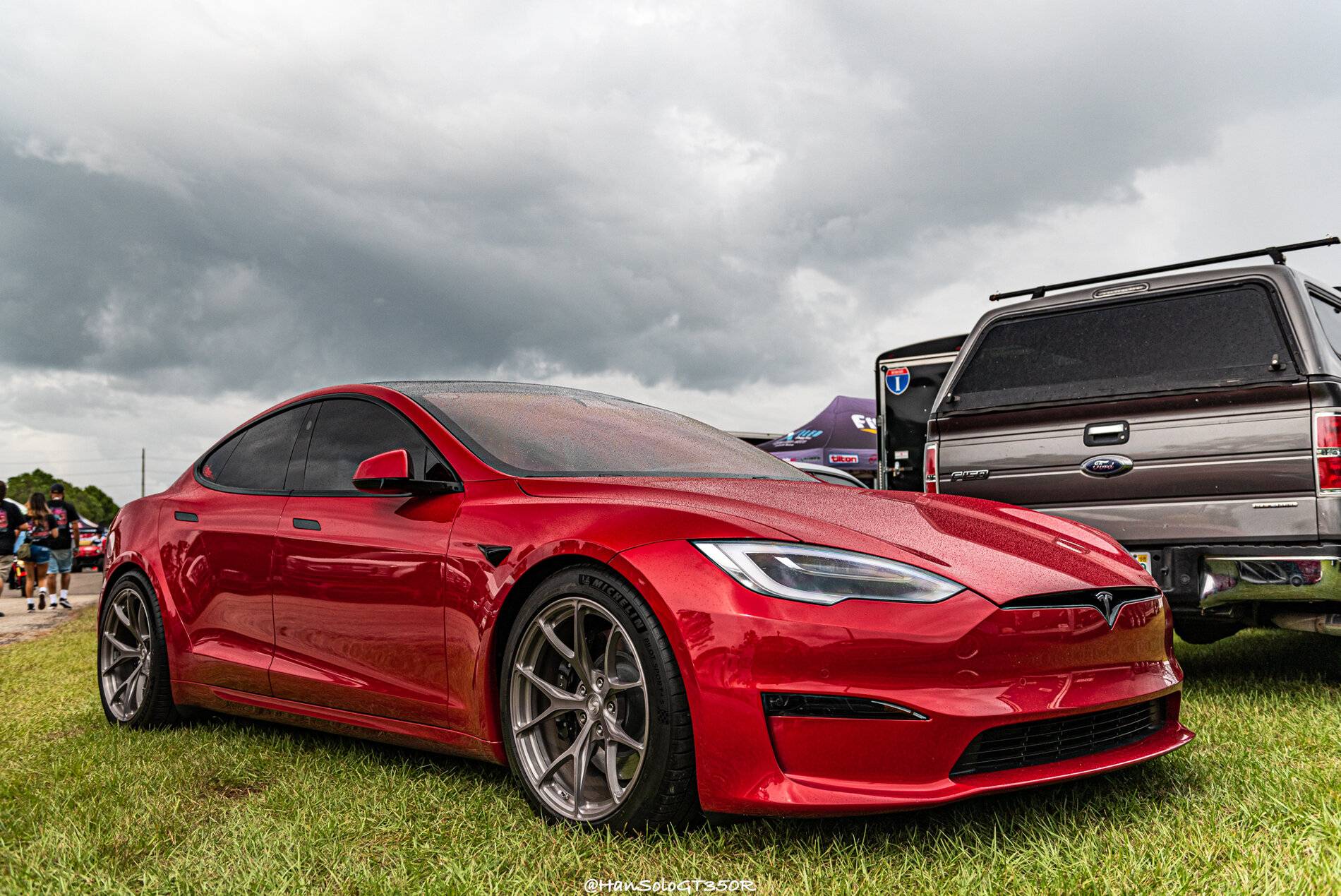 SV104 Tesla Plaid FL2K-30.jpg