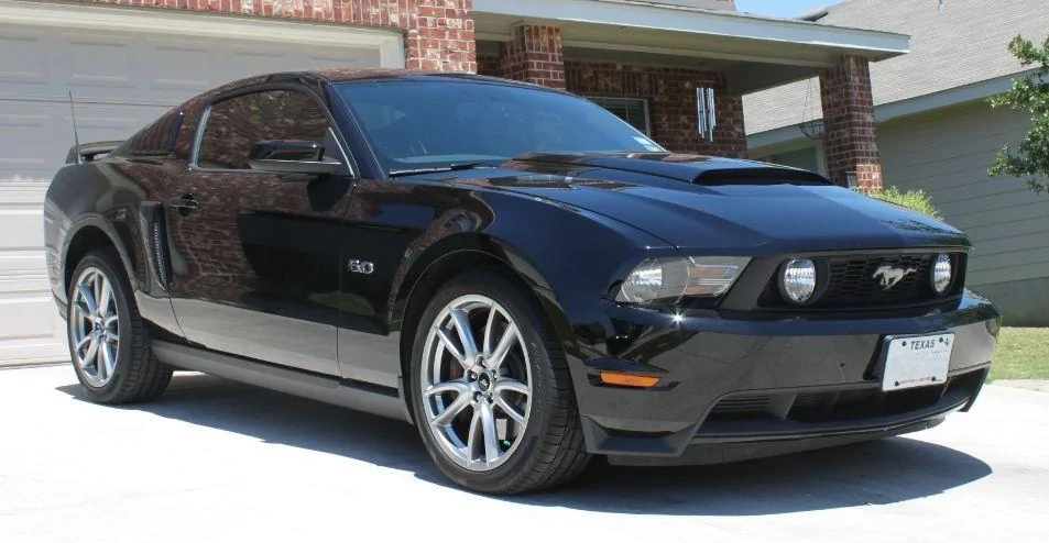 R Front.webp